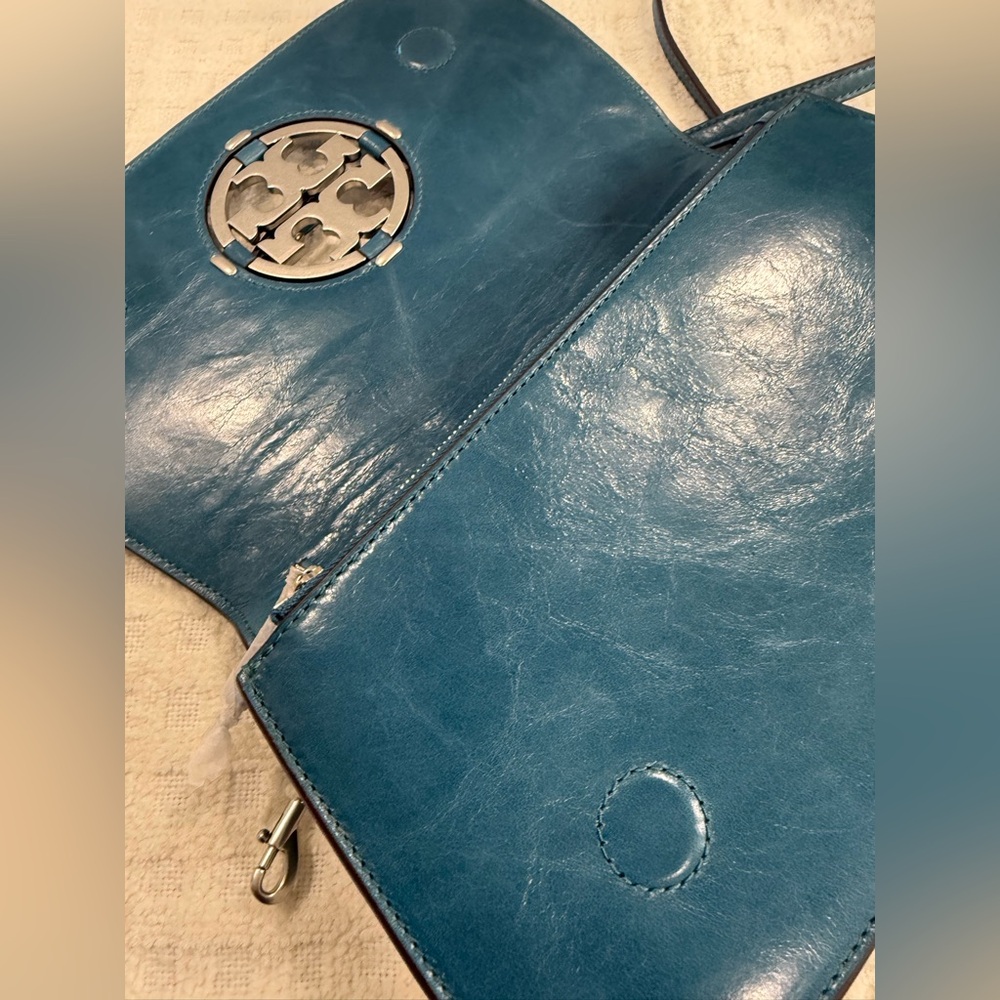 Tory Burch Convertible Miller Glazed Bag with Matching Wallet, BRAND NEW! - Picture 10 of 12